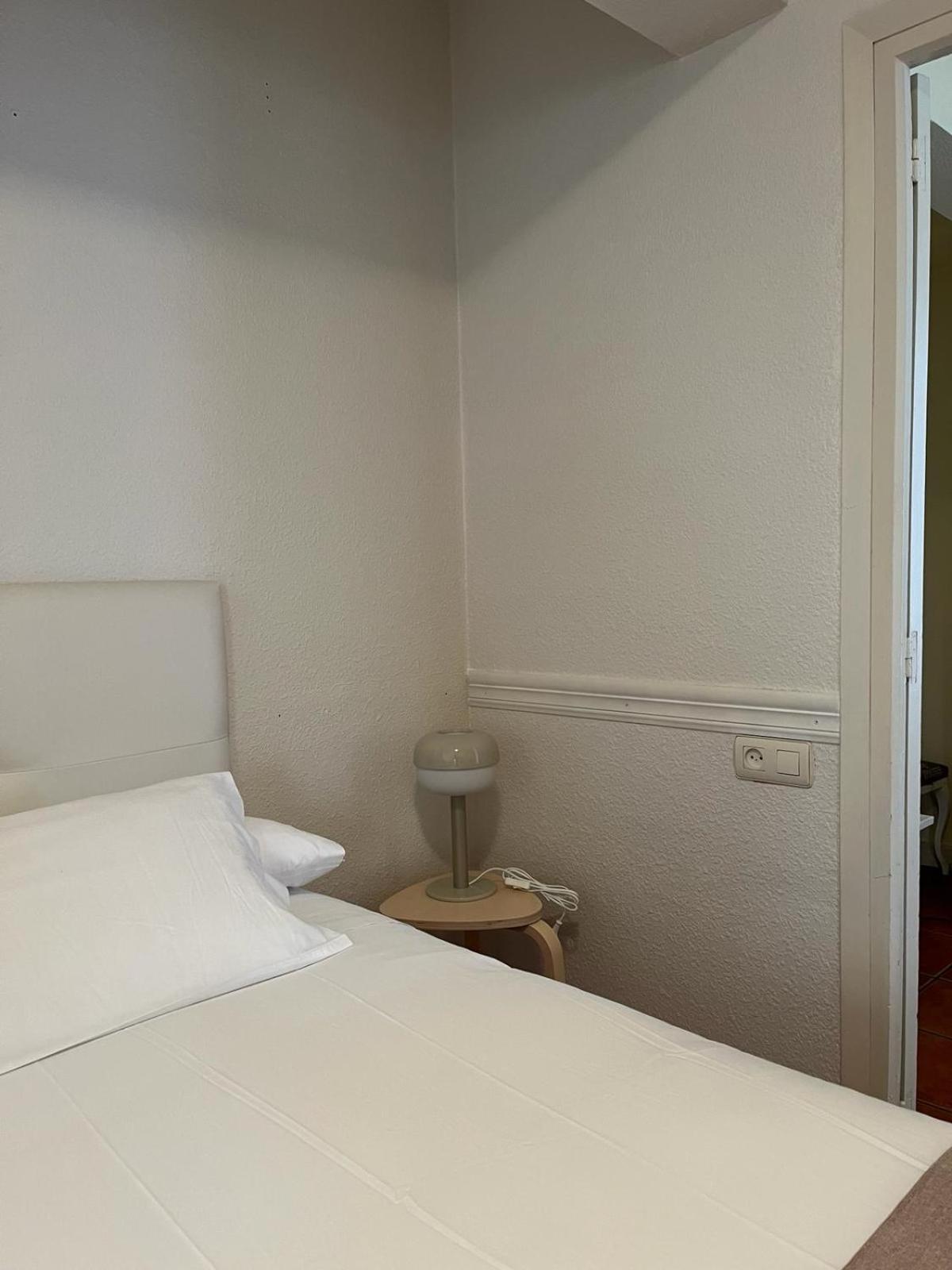 Apartamentos Ubaga Ezcaray Bagian luar foto