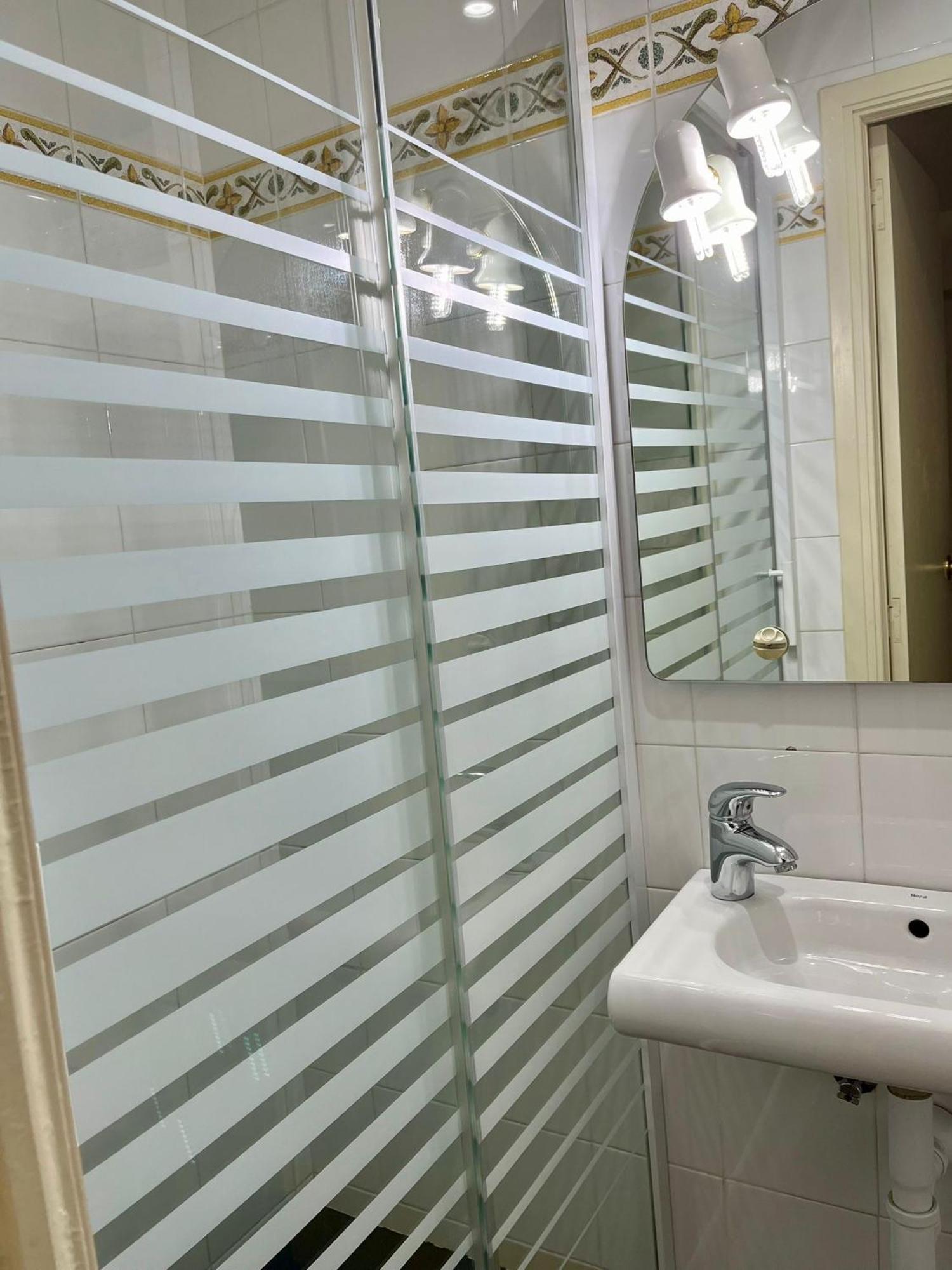Apartamentos Ubaga Ezcaray Bagian luar foto